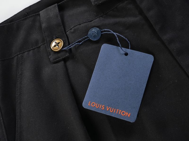 Louis Vuitton Short Pants